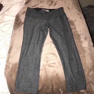 New Balance Cropped Leggings